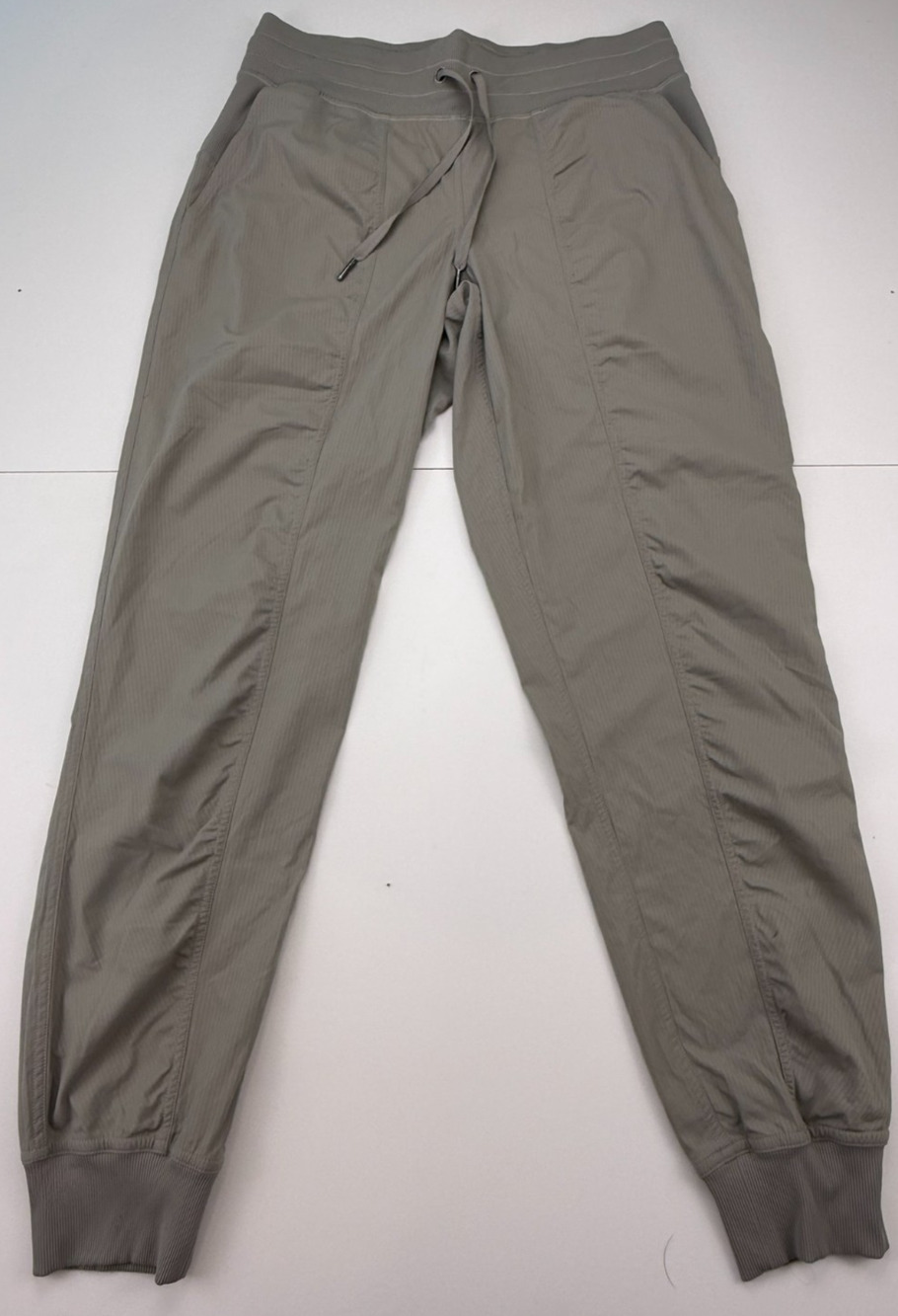 Lululemon Women's 8 Dance Studio Mid-Rise Jogger Pants Sage Green Grey LW5ENMS